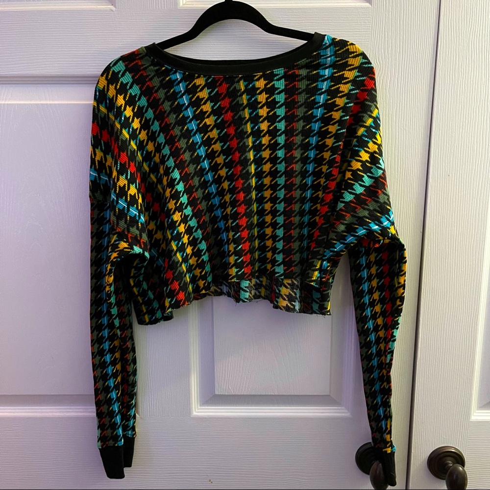 Forever 21 Size M Long Sleeve Crop Top